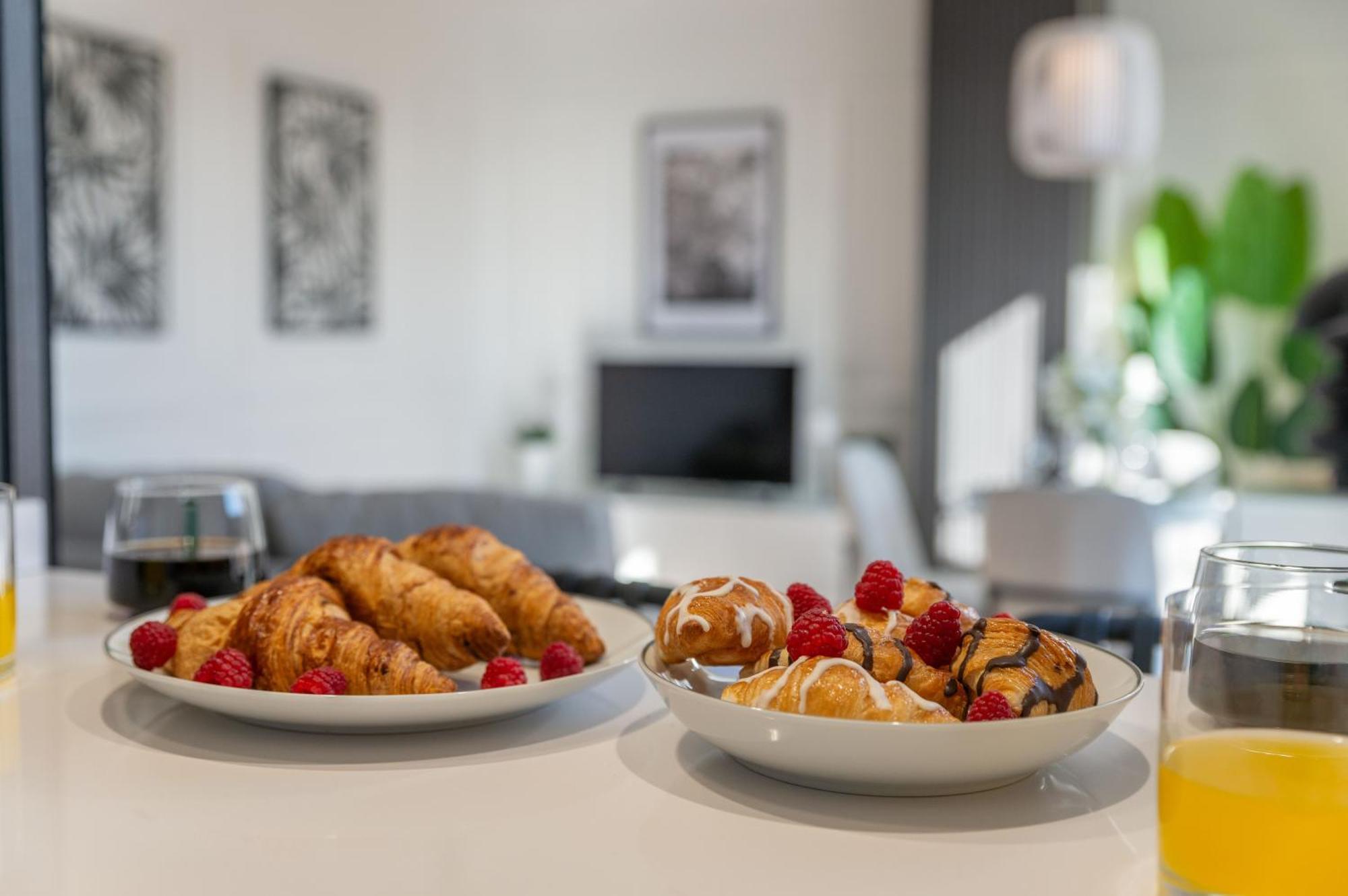 Xpce Sky Towers - Parking Free Apartment Malaga